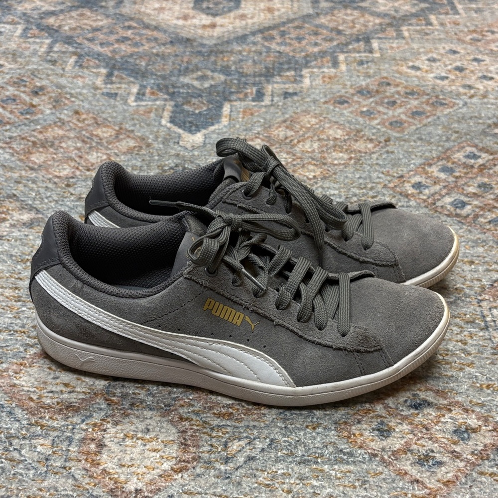 Puma Women's Gray and White Sneakers